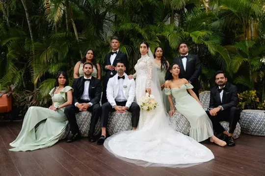 bride and groom photo at Garza Blanca Vallarta wedding