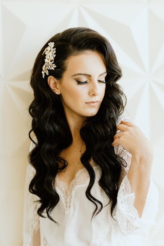 bridalcportarit after hair and airbrush makeup session at planet Hollywood cancun